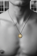 Cerchio guld - sort/hvid portræt